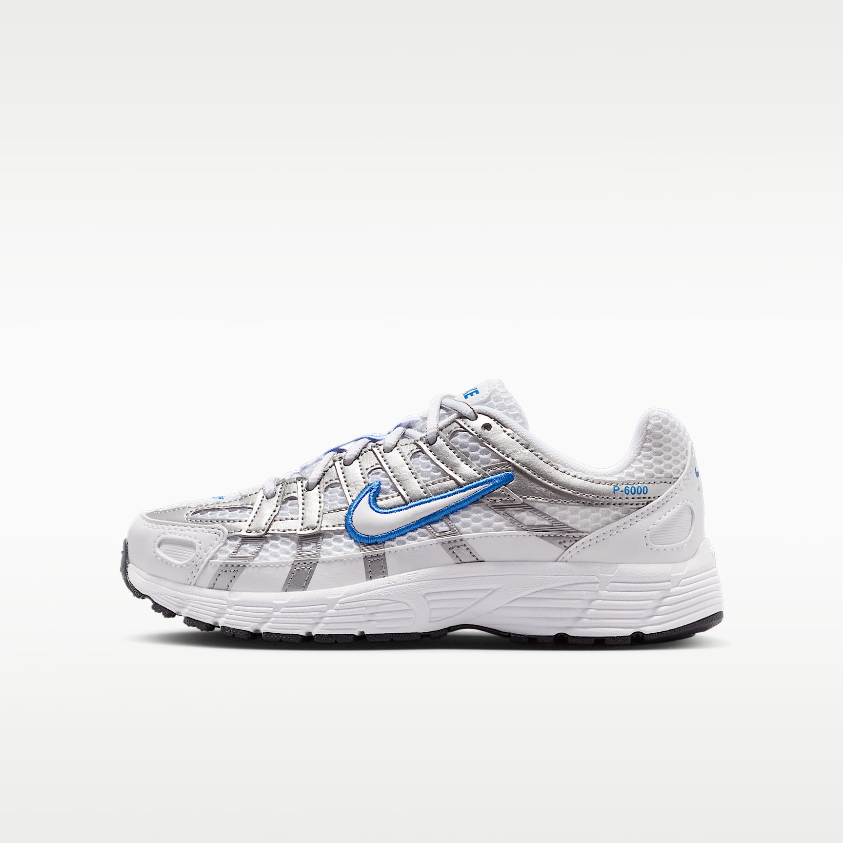 NIKE公式】Nike P-6000 ジュニアシューズ.オンラインストア (通販サイト)